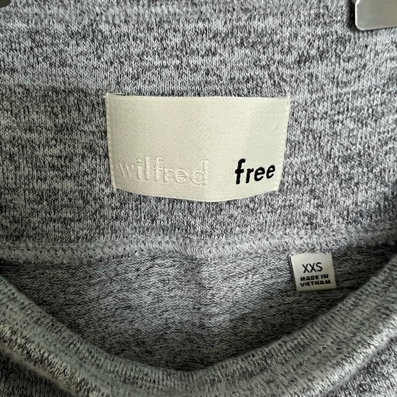 Wilfred Free straight skirt with slit - Picture 2 of 3